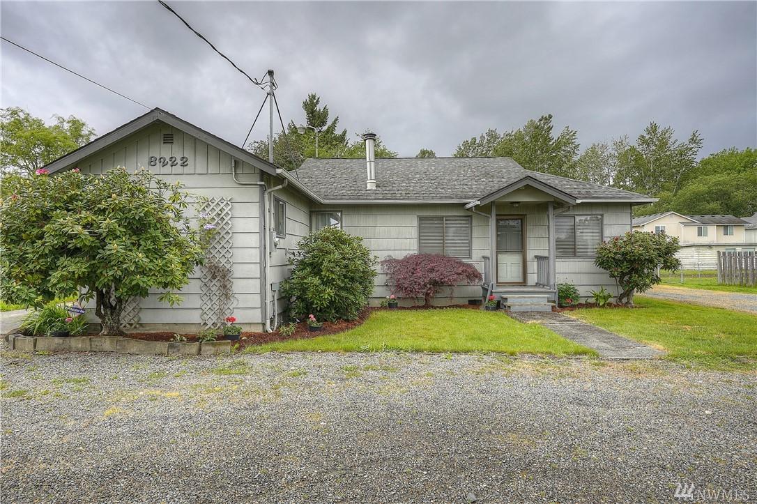 8222 Portland Ave - Photo 1