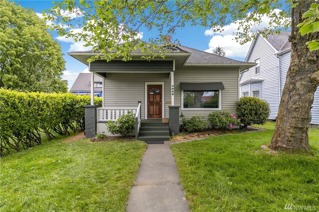3605 Tacoma Ave - Photo 1