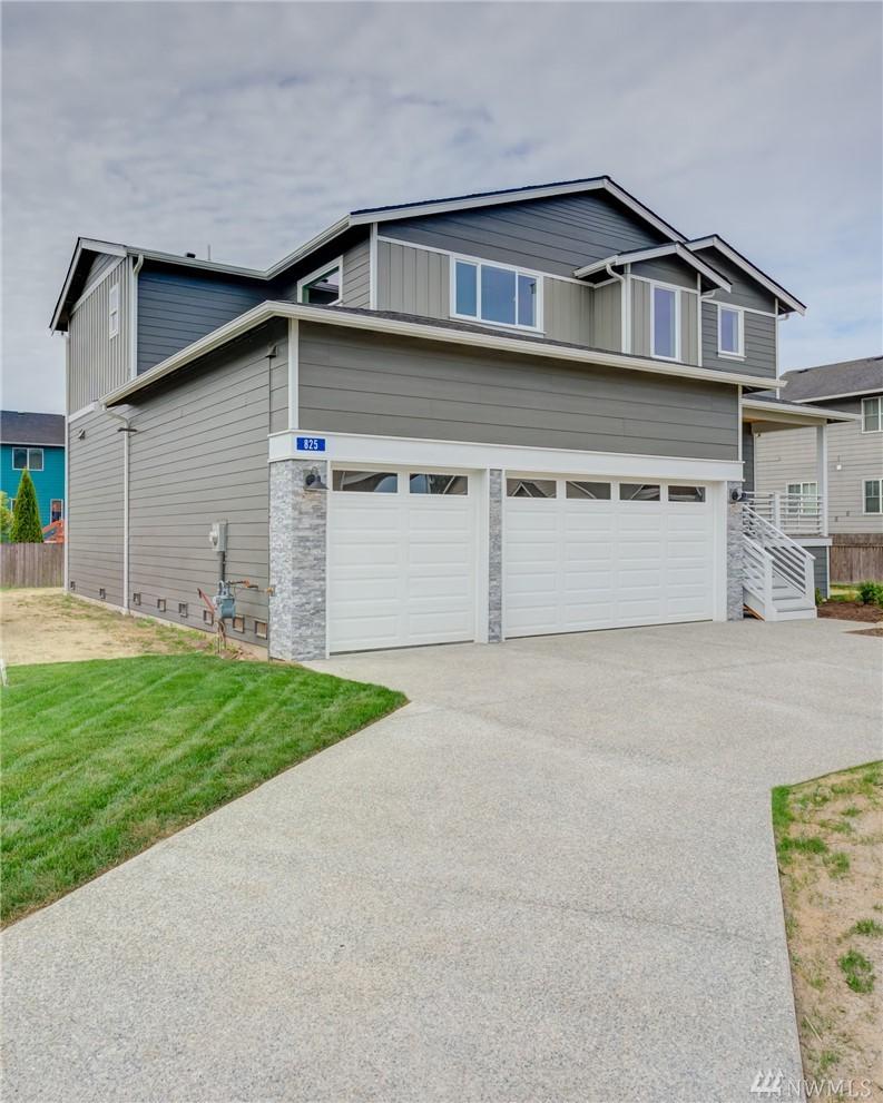 825 Brighton Ct - Photo 1