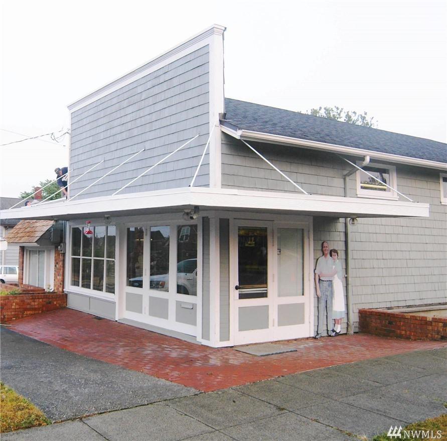 1419 10th St - Photo 1