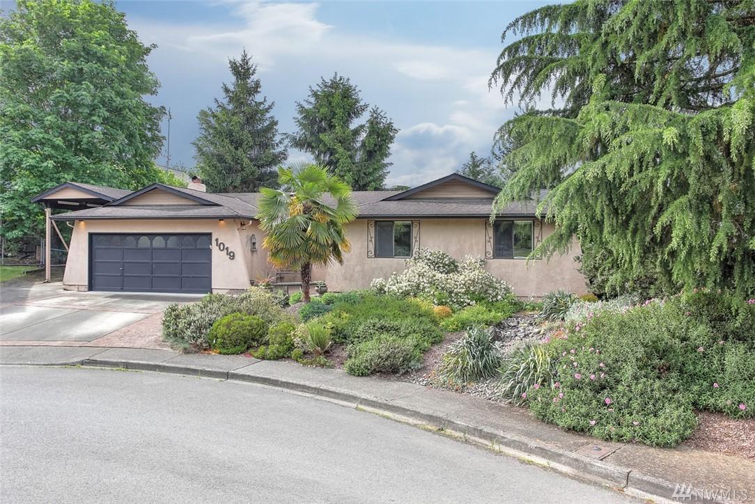 1019 31st Ct - Photo 1