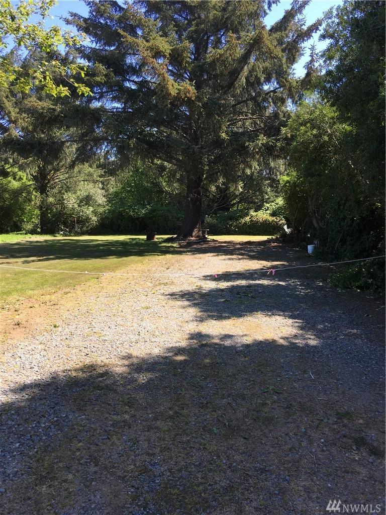 324 Clover Creek Ave - Photo 1