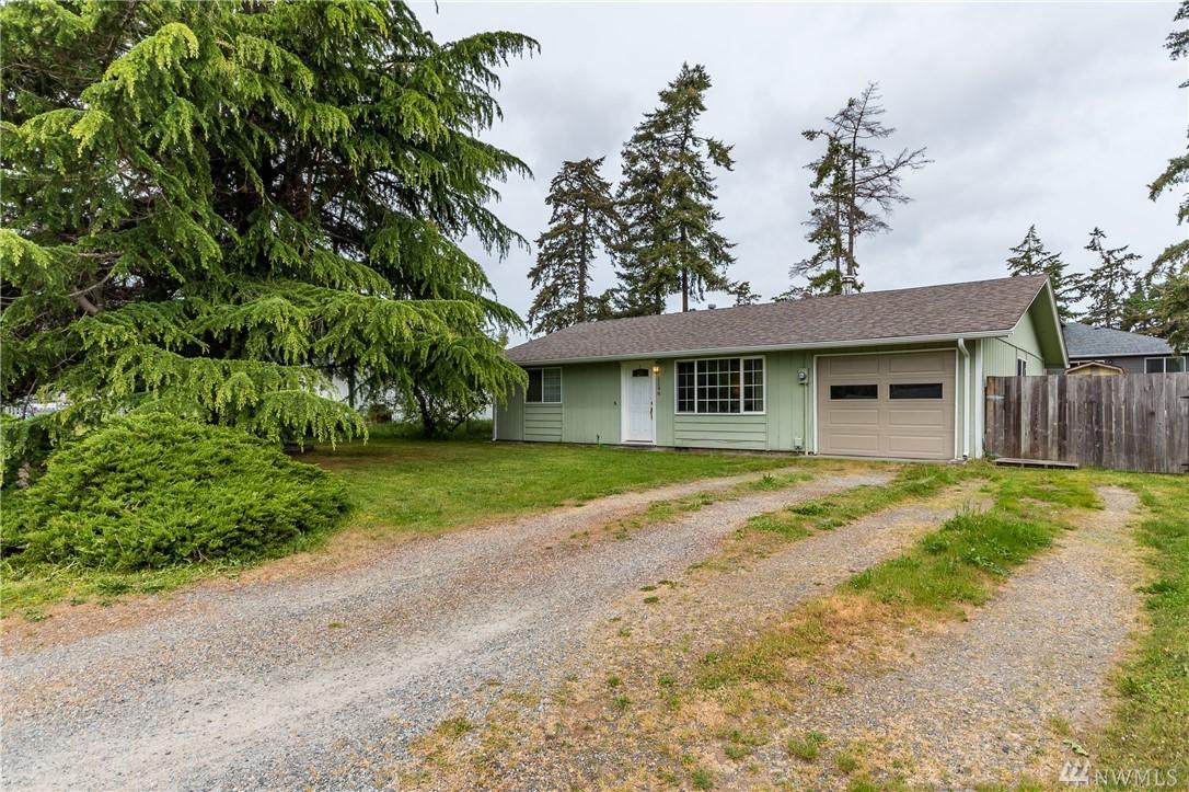 1146 Ridgeway Dr - Photo 1