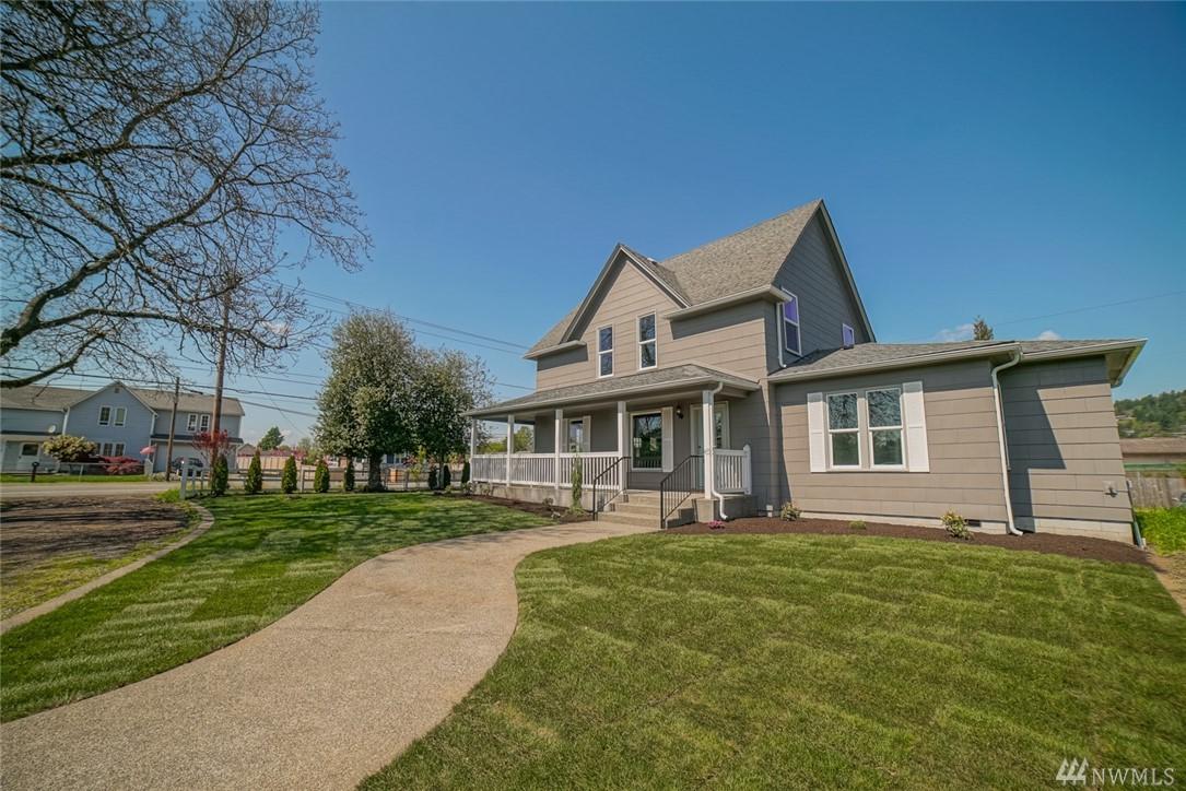 6023 Milwaukee Ave - Photo 1