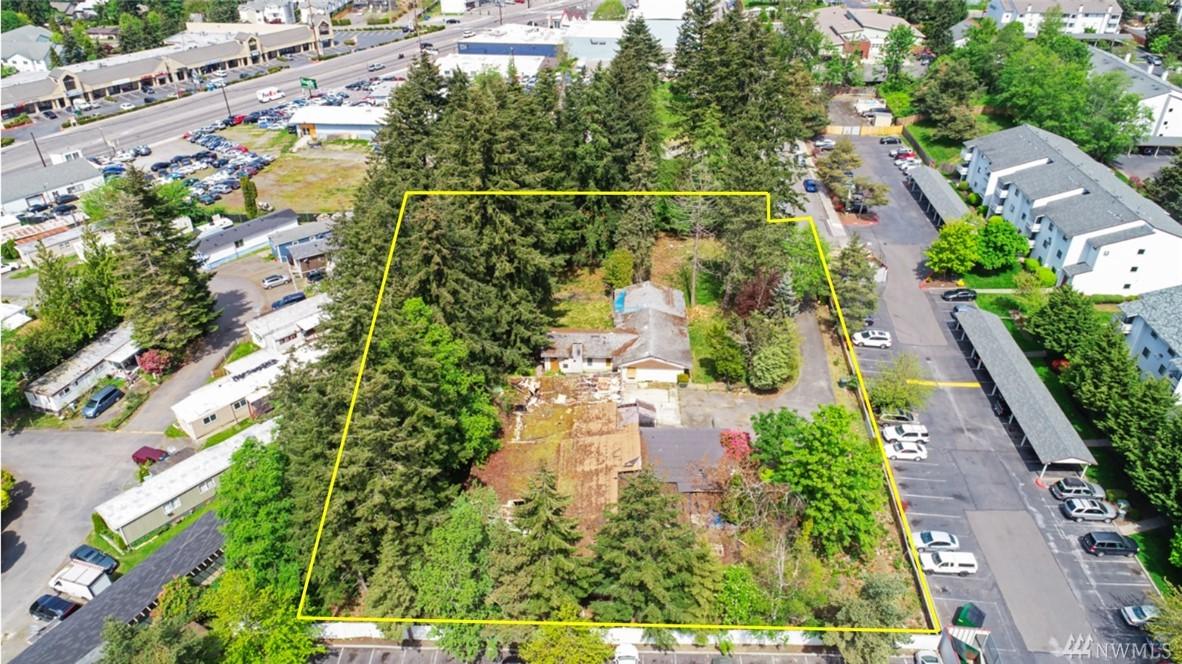 15732 40th Ave - Photo 1