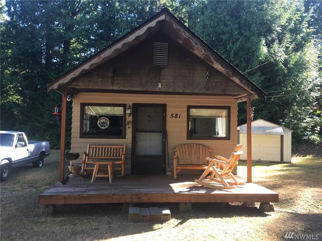 581 Forest Dr - Photo 1