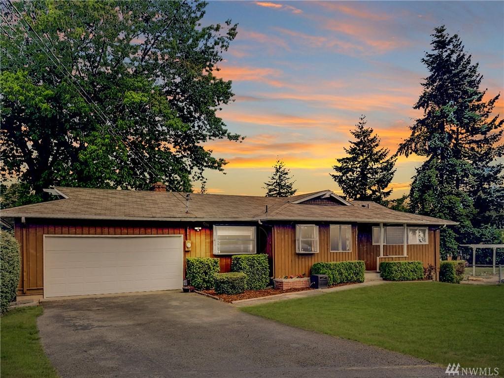 7901 Oakridge Dr - Photo 1