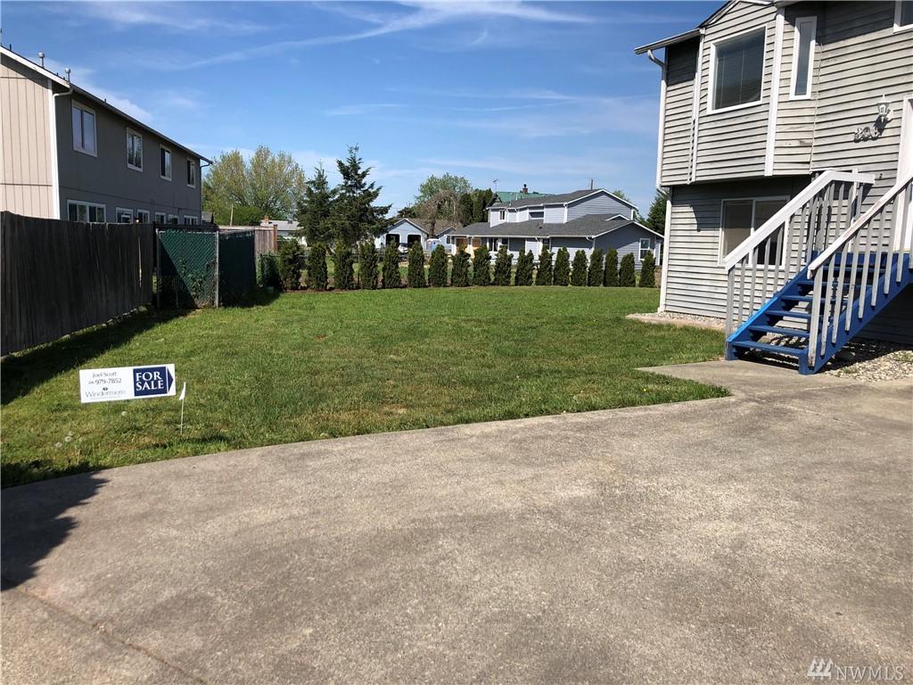 306 5th Ave - Photo 1