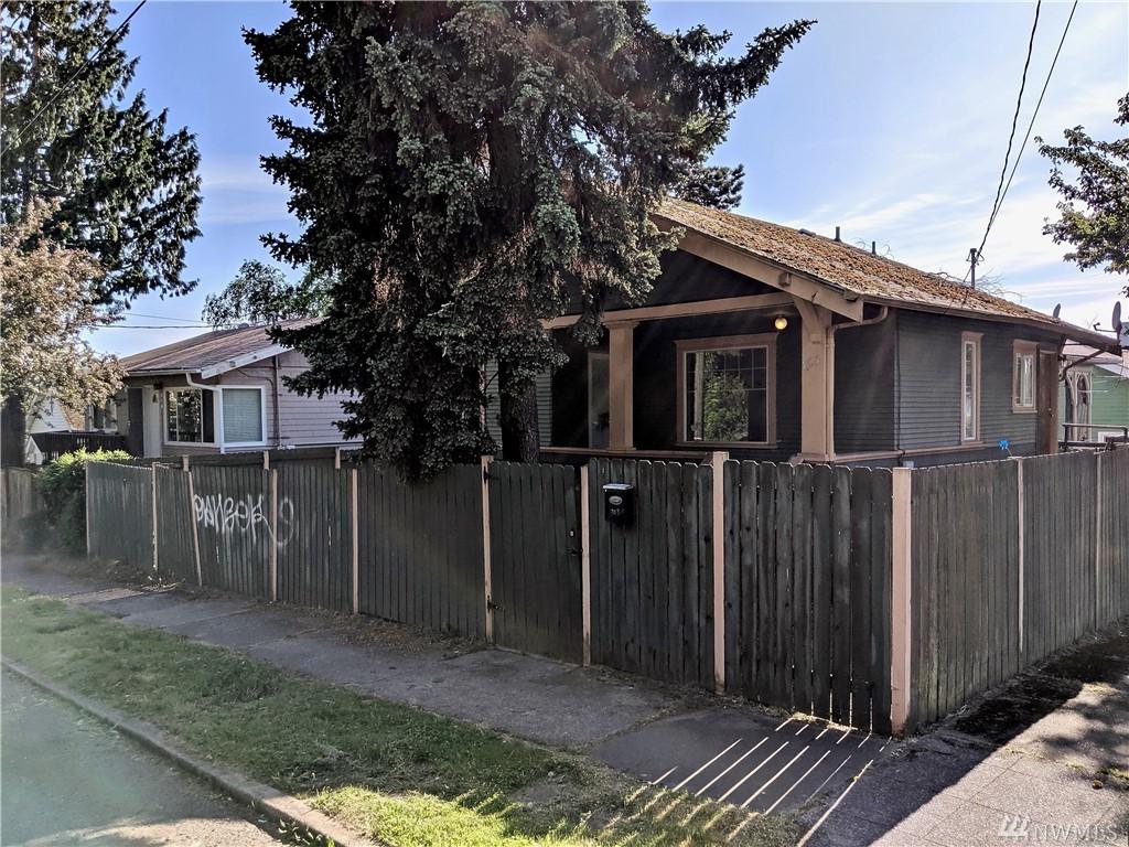 703 29th Ave - Photo 1