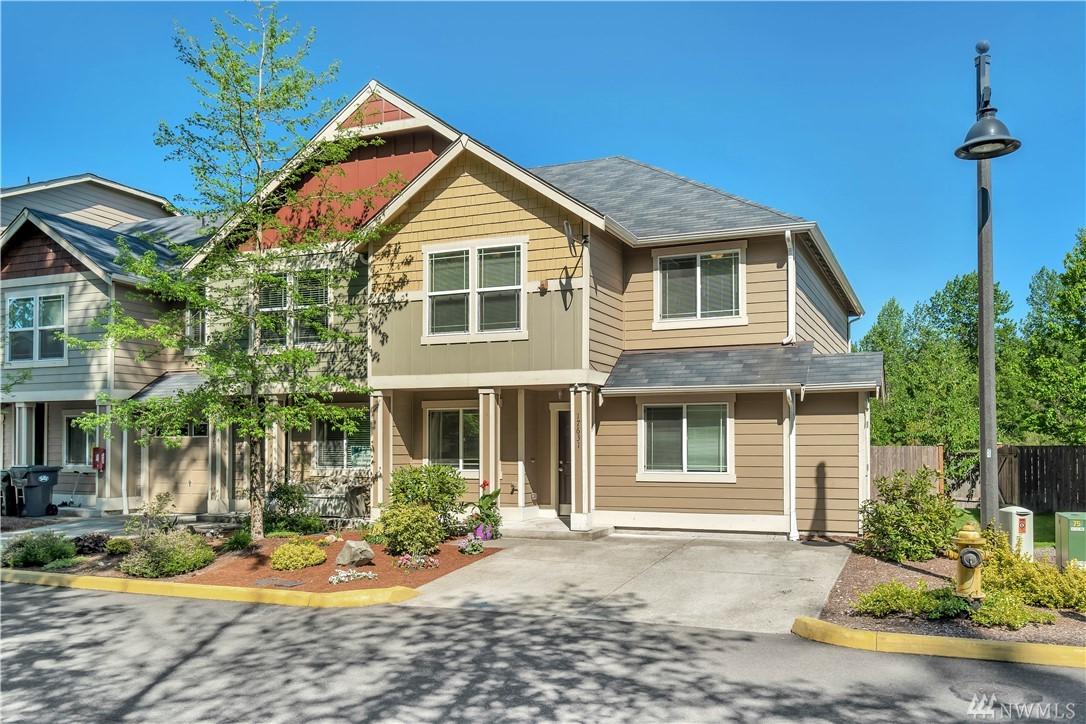 17631 79th Av Ct - Photo 1