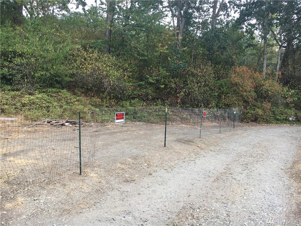 3201 77th St - Photo 1