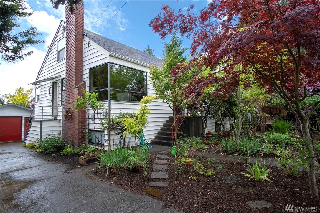 8533 Latona Ave - Photo 1