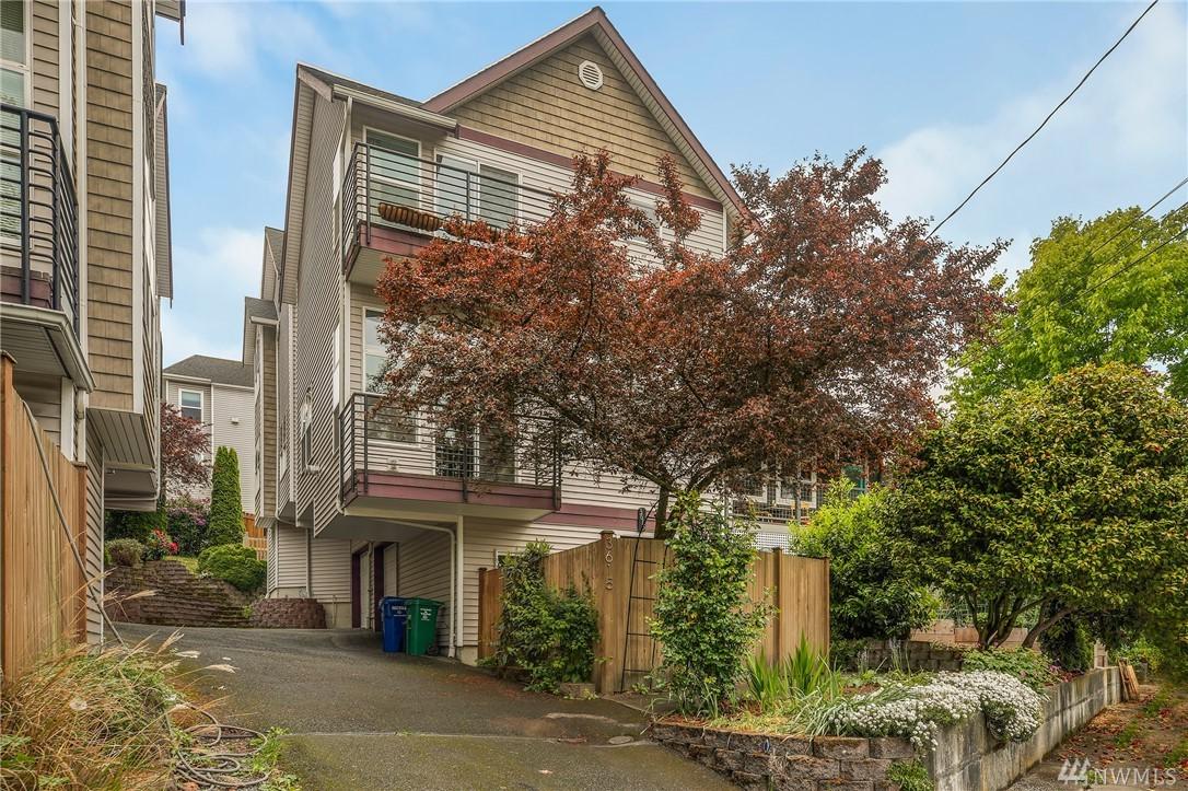 3613 Gilman Ave - Photo 1