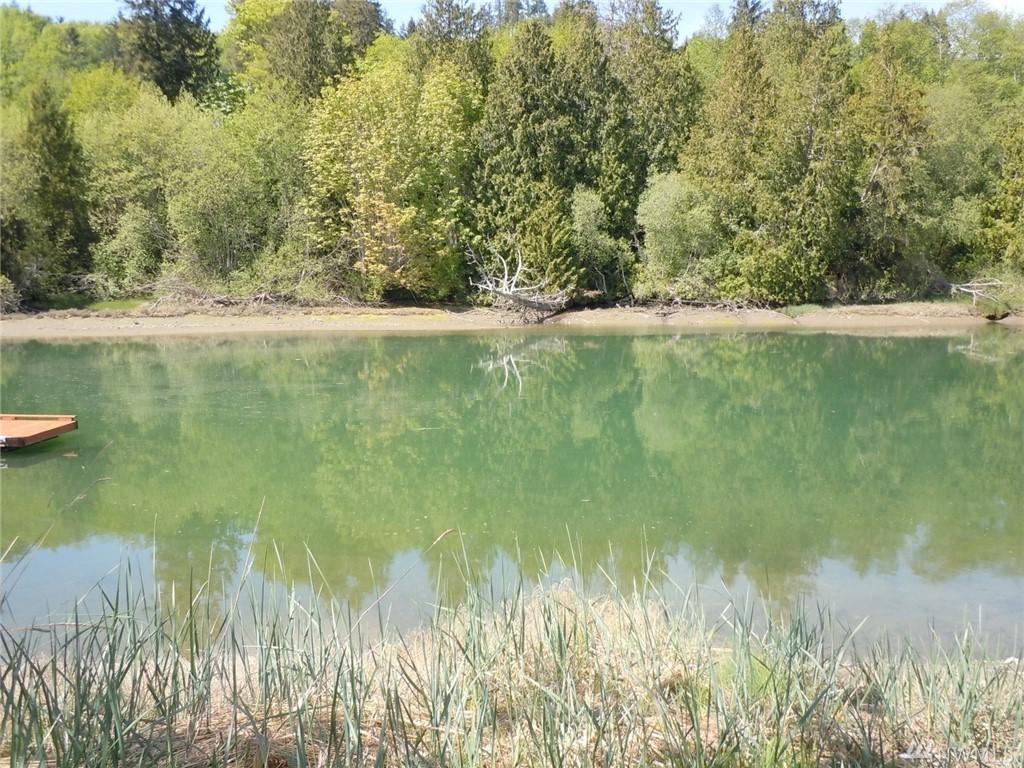 26 Beach Dr - Photo 1