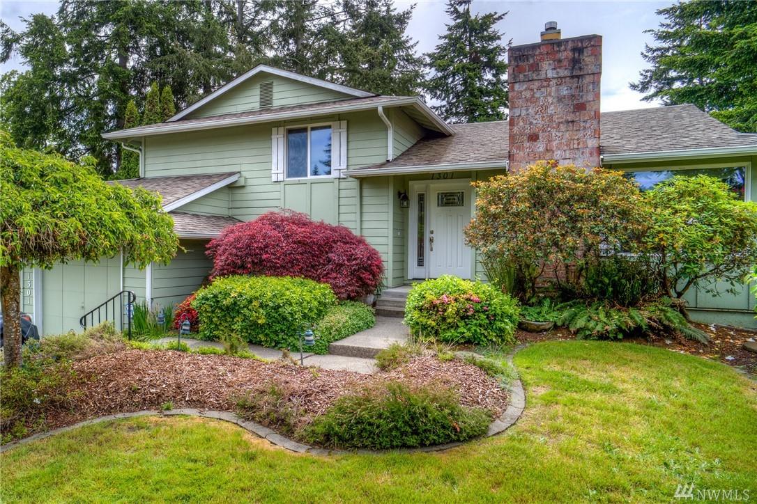 1301 Bel Air Rd - Photo 1