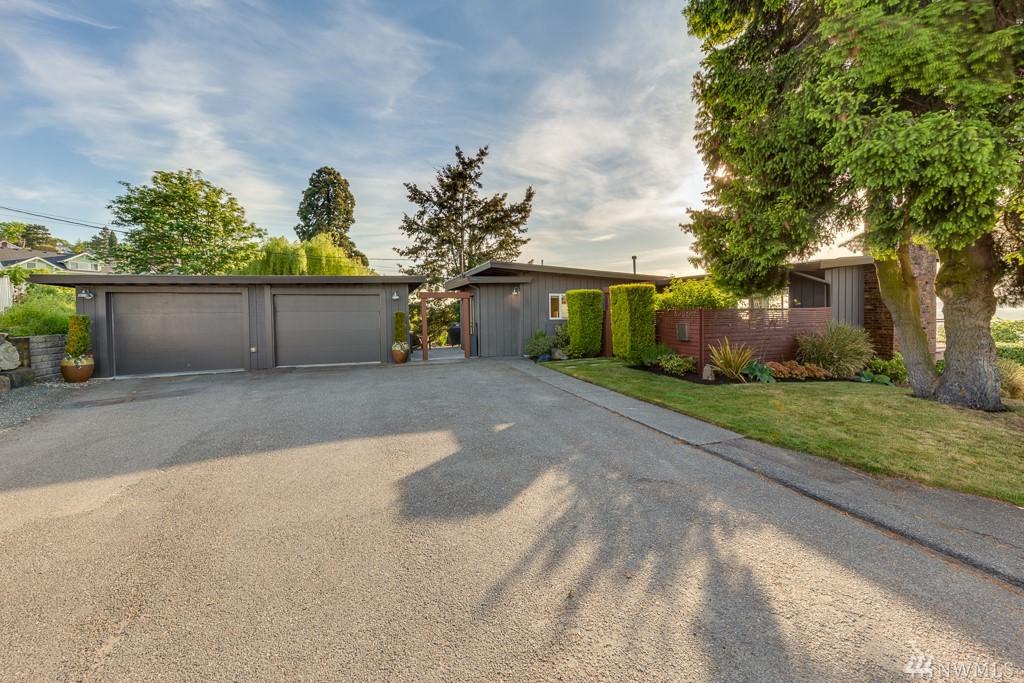 3036 Tulalip Ave - Photo 1
