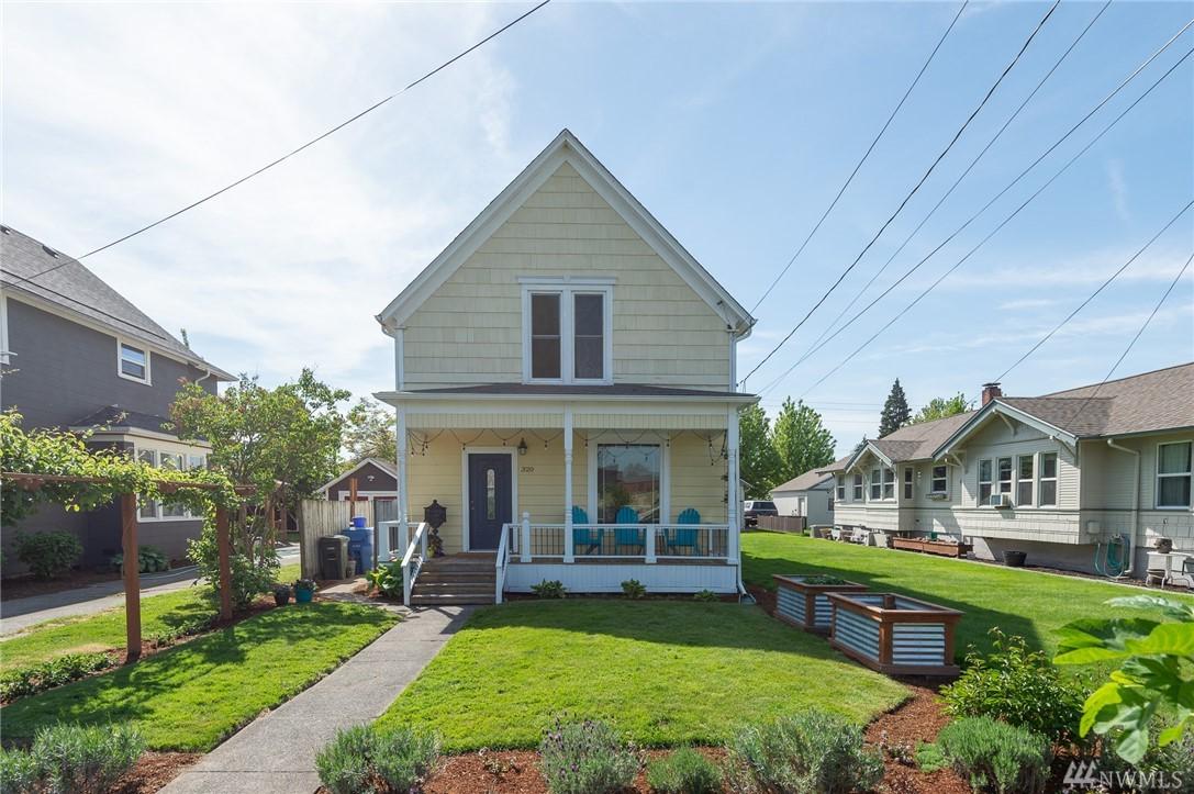 320 4th St - Photo 1
