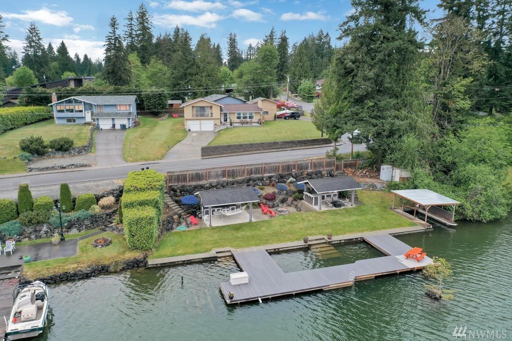6701 West Tapps Hwy - Photo 1