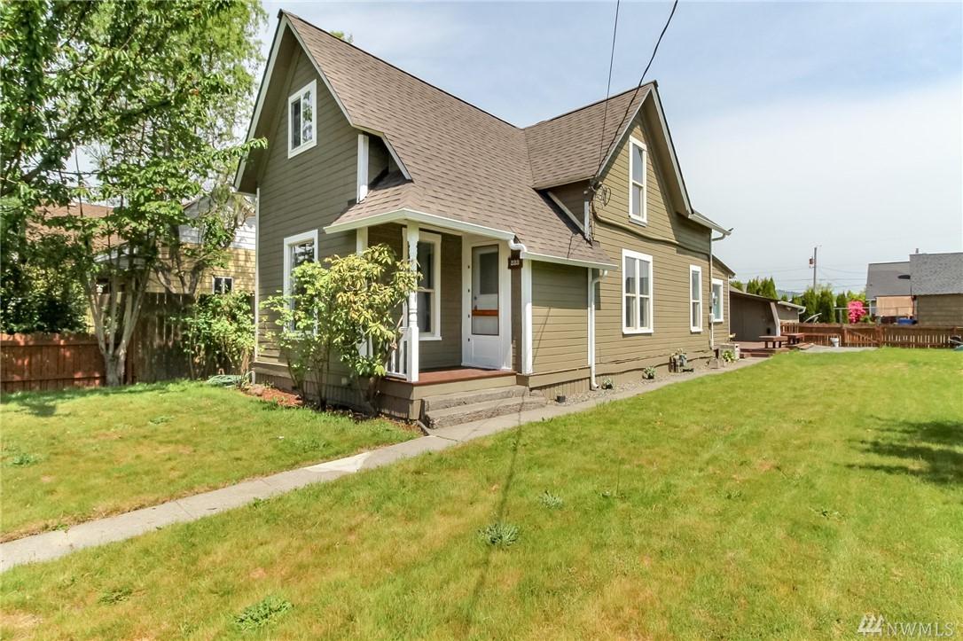 222 Cedar St - Photo 1
