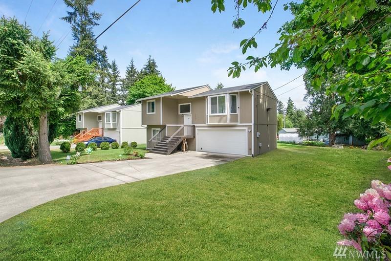 15901 82nd Ave - Photo 1