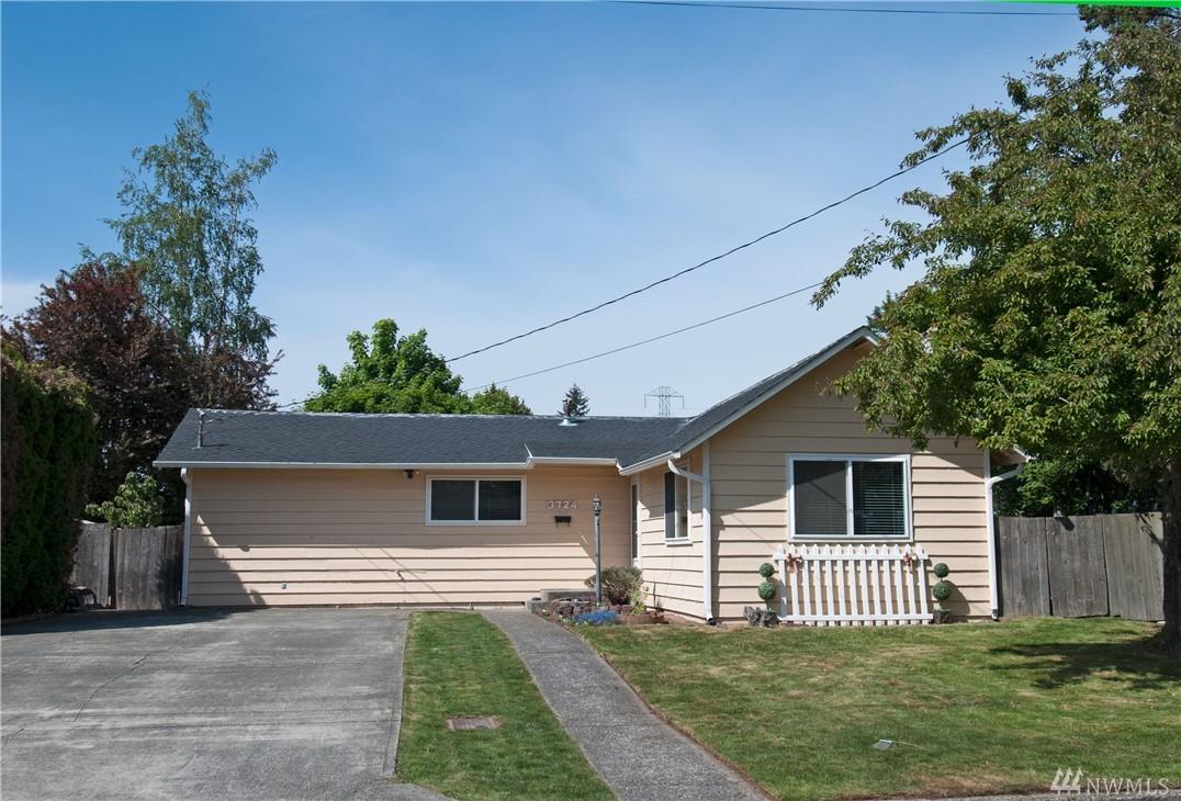 3724 9th St - Photo 1