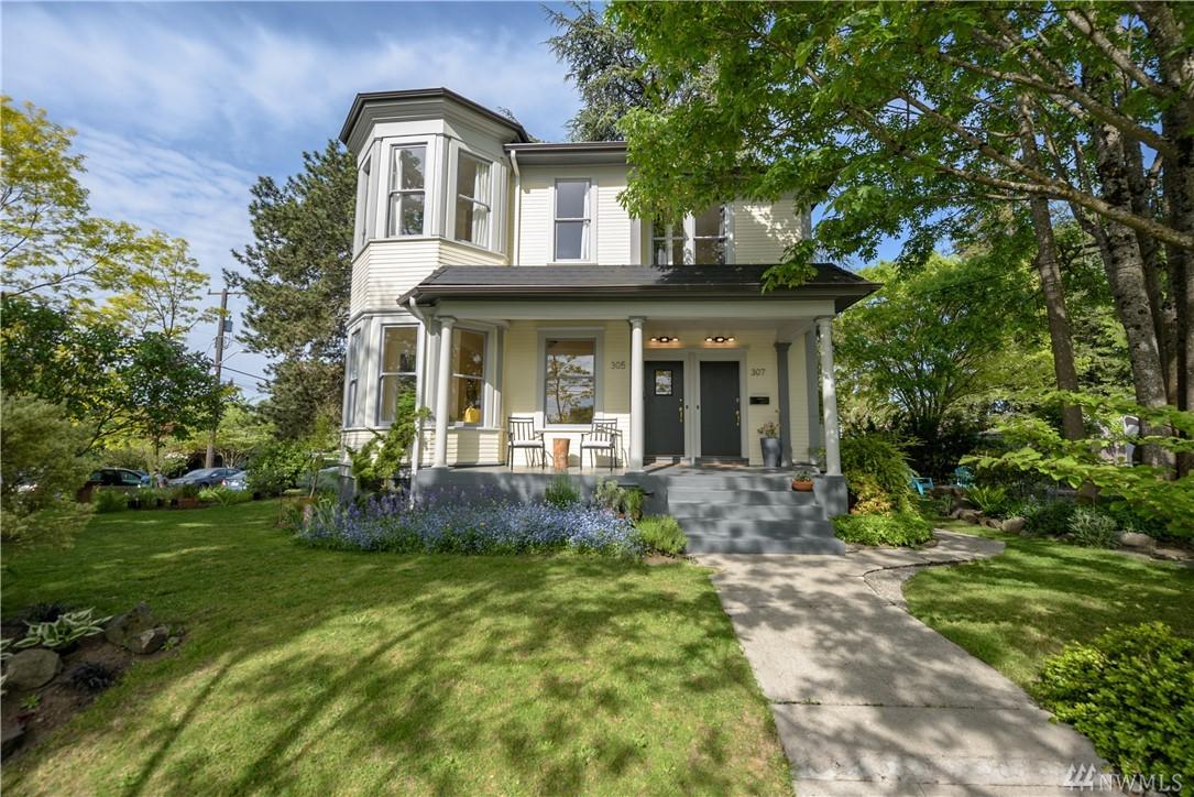 305 19th Ave - Photo 1