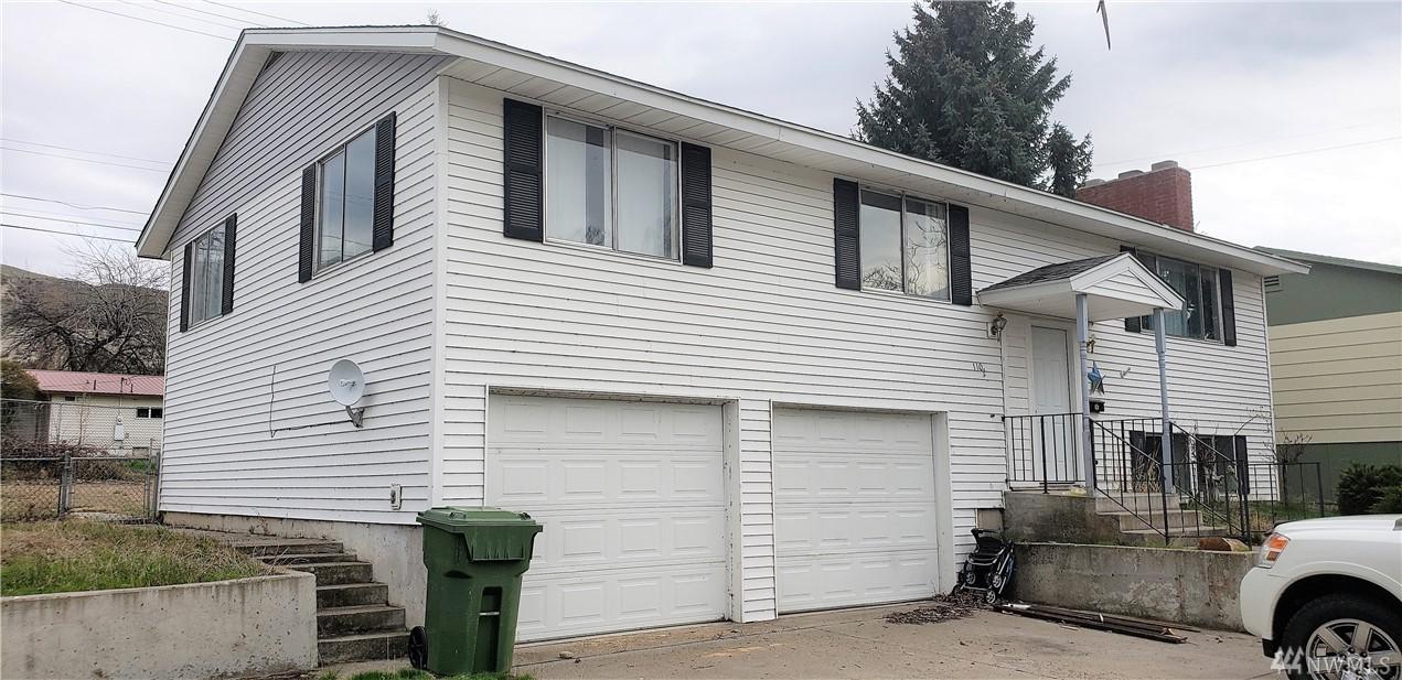 1107 River Dr - Photo 1