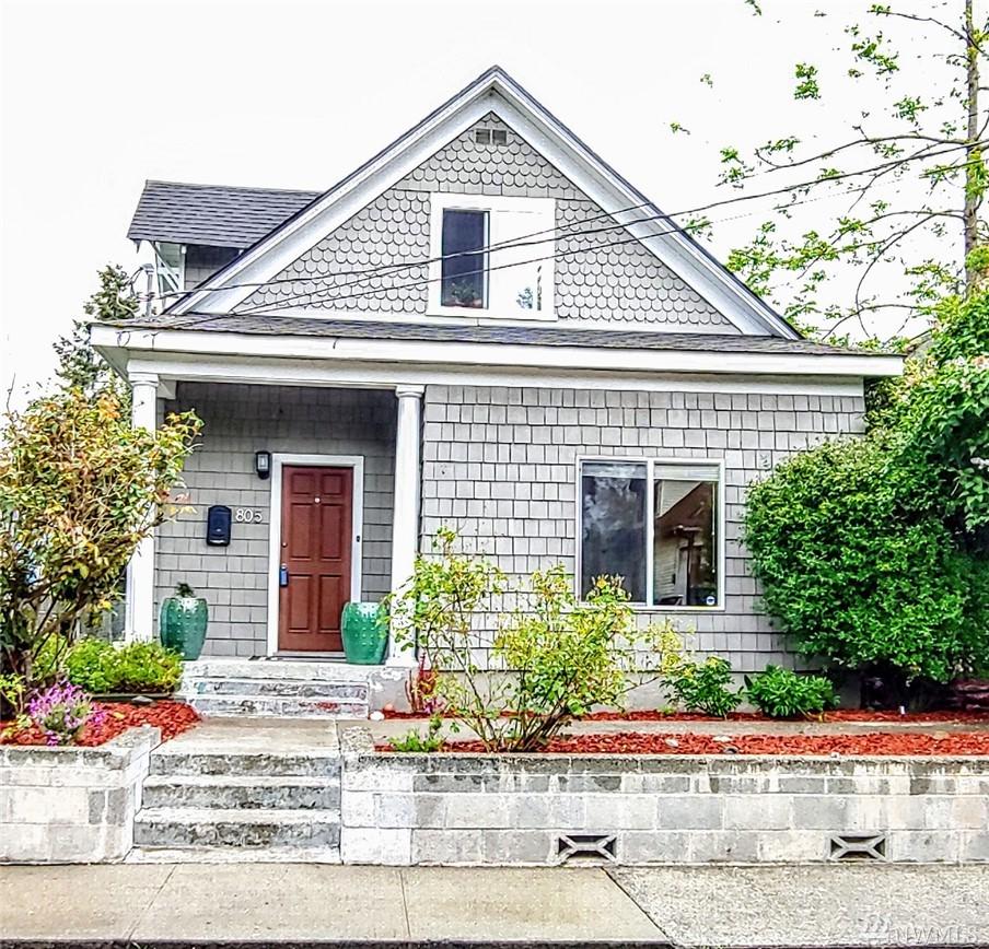 805 Prospect St - Photo 1