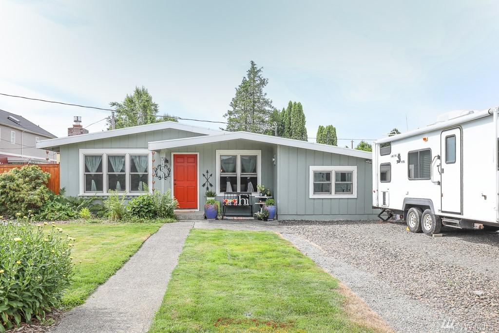 31751 Commercial St - Photo 1