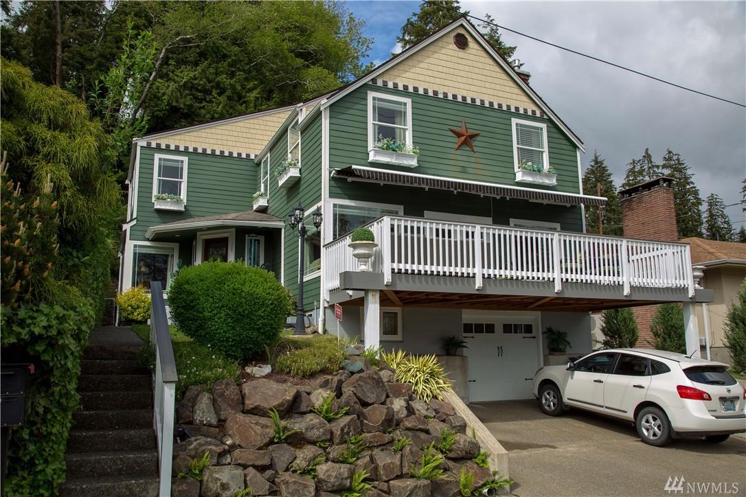 120 1st Ave - Photo 1