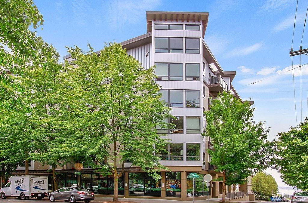 5001 California Ave - Photo 1