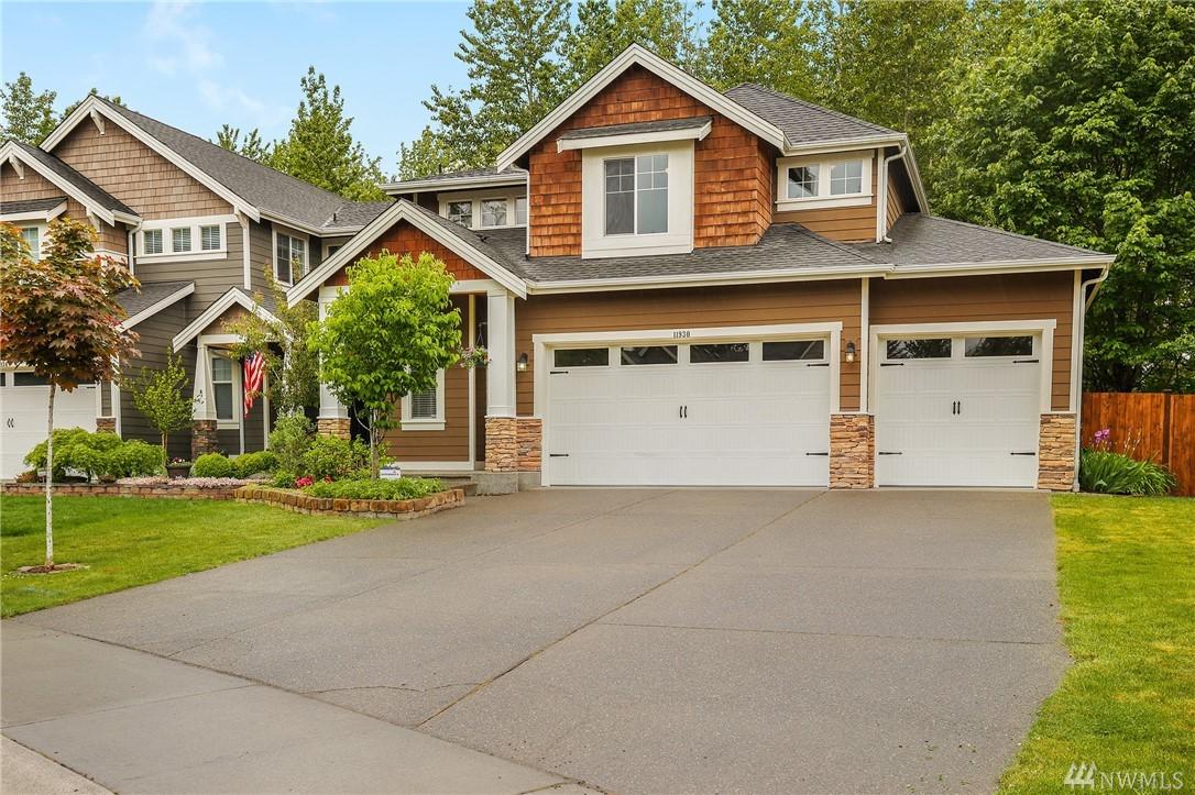 11930 59th Ave - Photo 1
