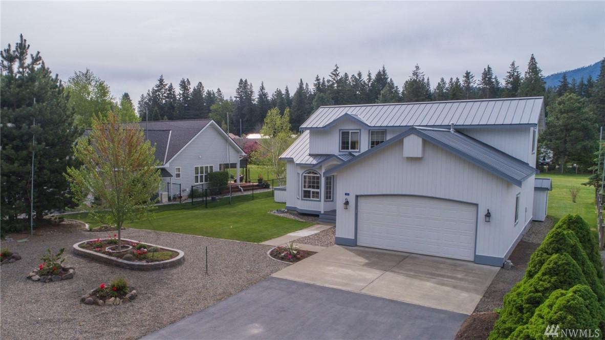 960 St Andrews Dr - Photo 1