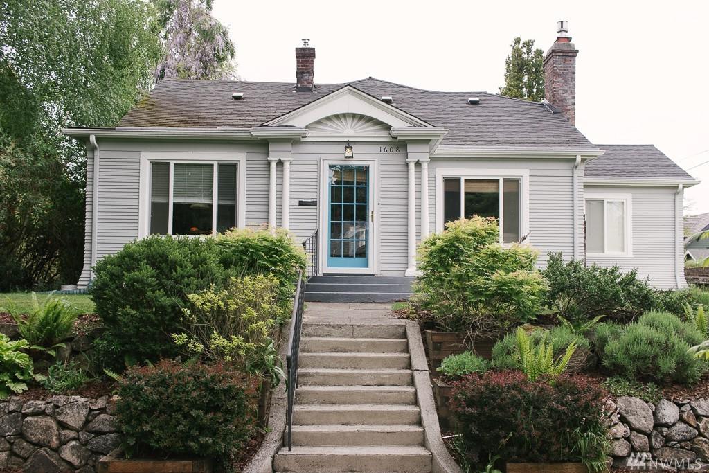 1608 Cedar St - Photo 1