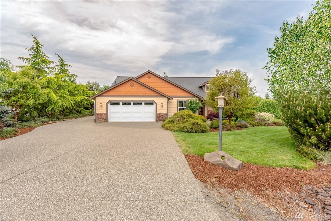 154 Garrett Lp - Photo 1