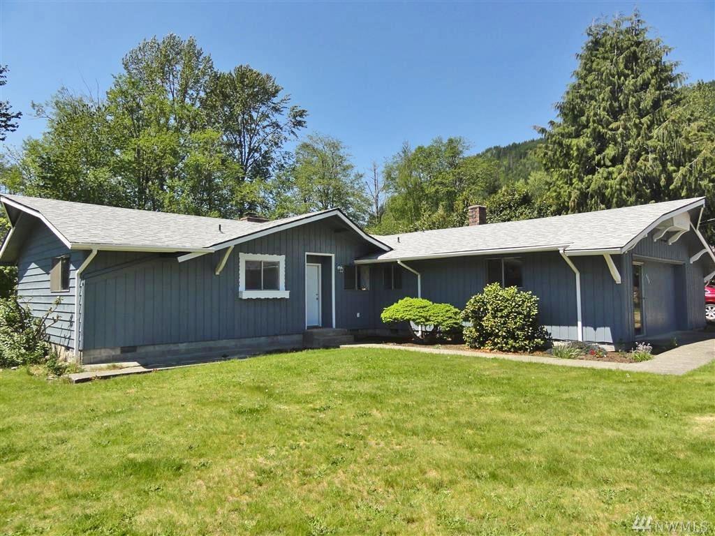 493 Kosmos Lane - Photo 1