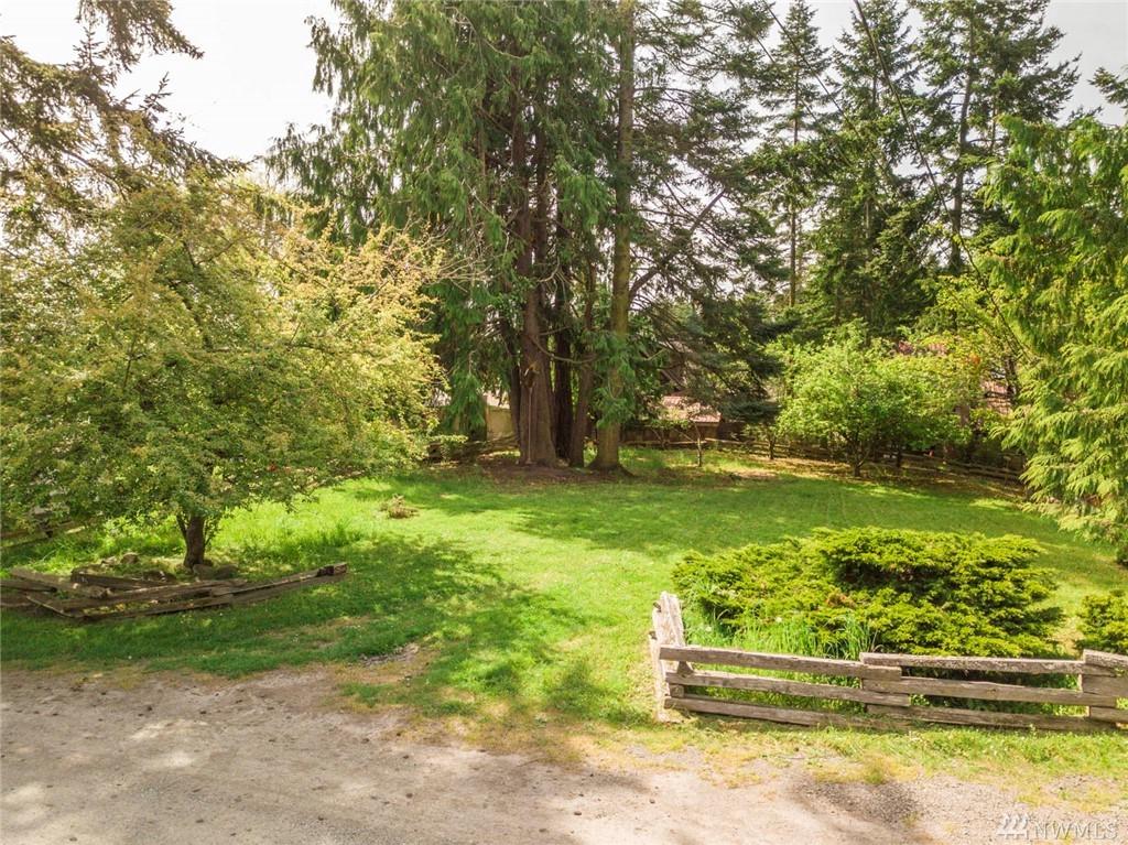 0 51st St - Photo 1
