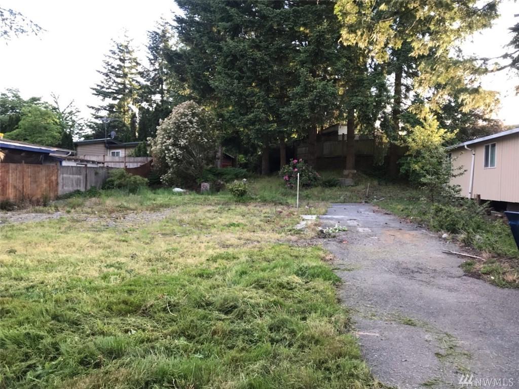 19609 129th Ave - Photo 1