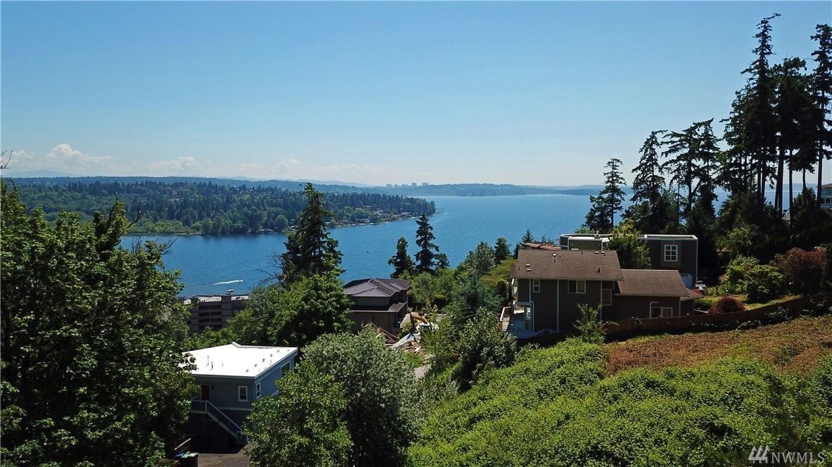 11921 90th Ave - Photo 1