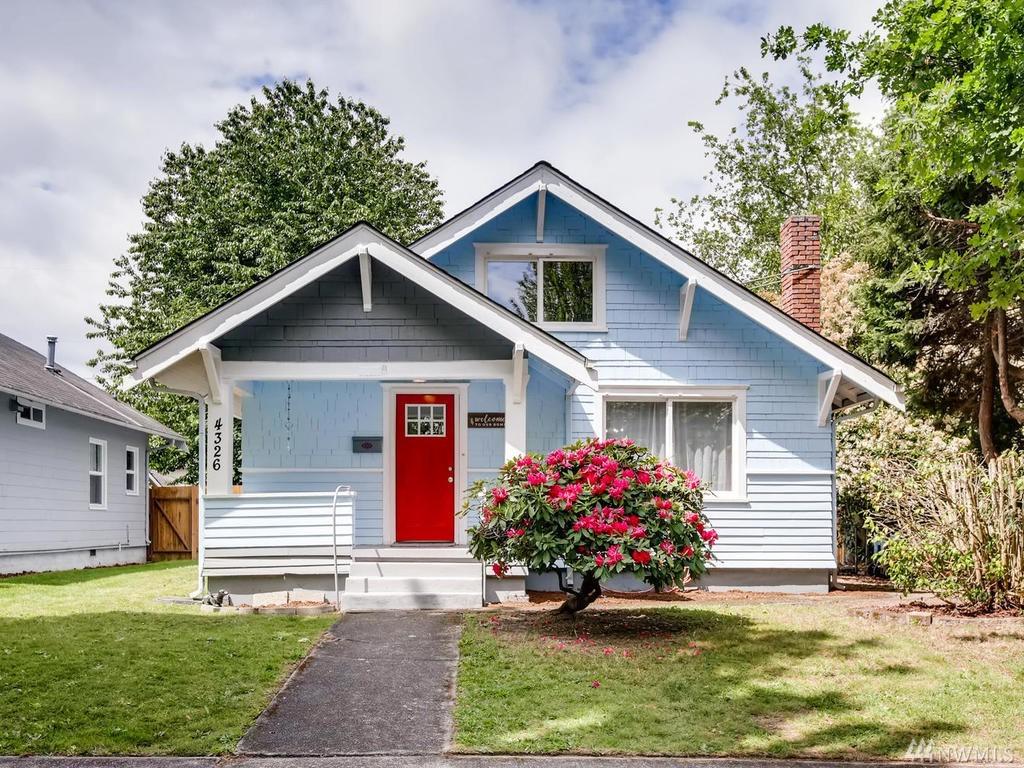 4326 G St - Photo 1