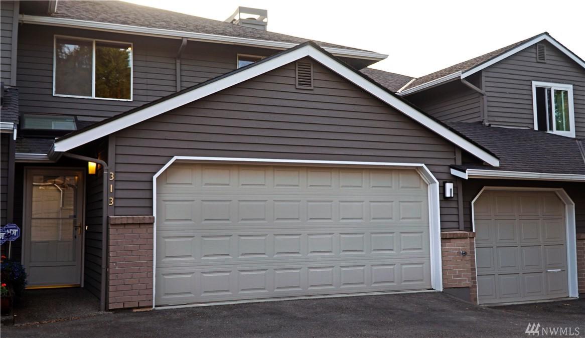313 7th Ave - Photo 1