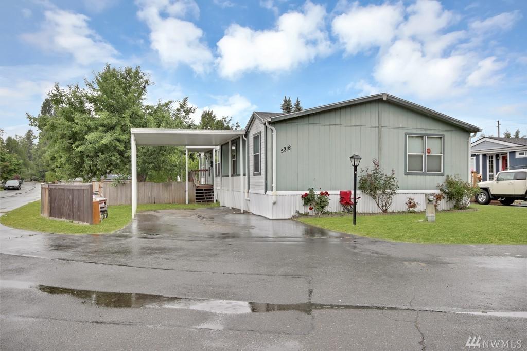 5218 158 Ave Ct - Photo 1