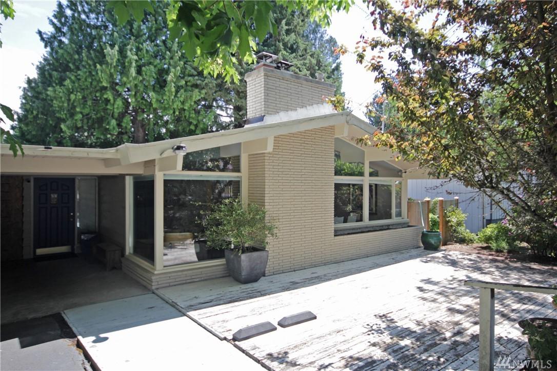 16616 21st Ave - Photo 1