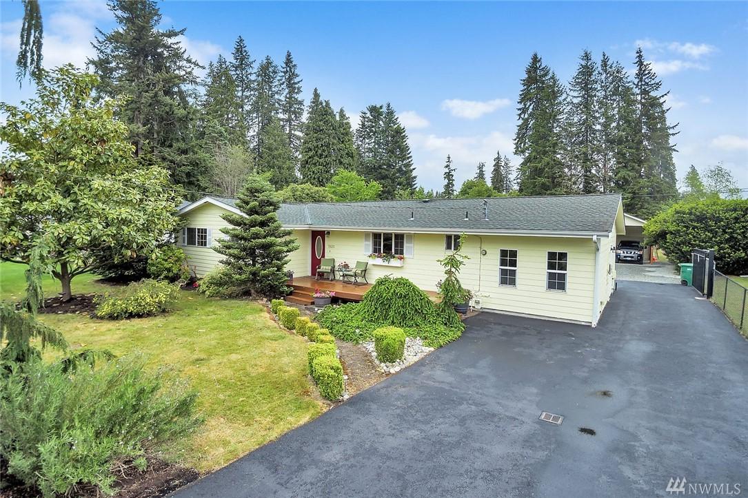 7625 57th Dr - Photo 1