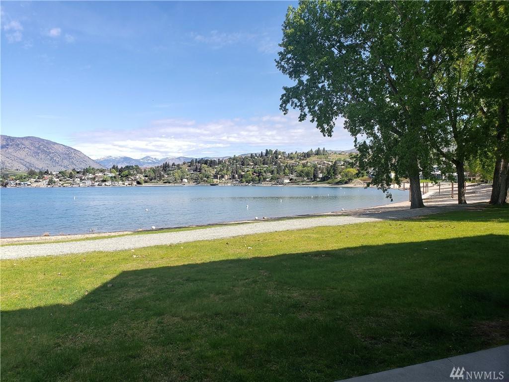 1 Beach 555-P - Photo 1