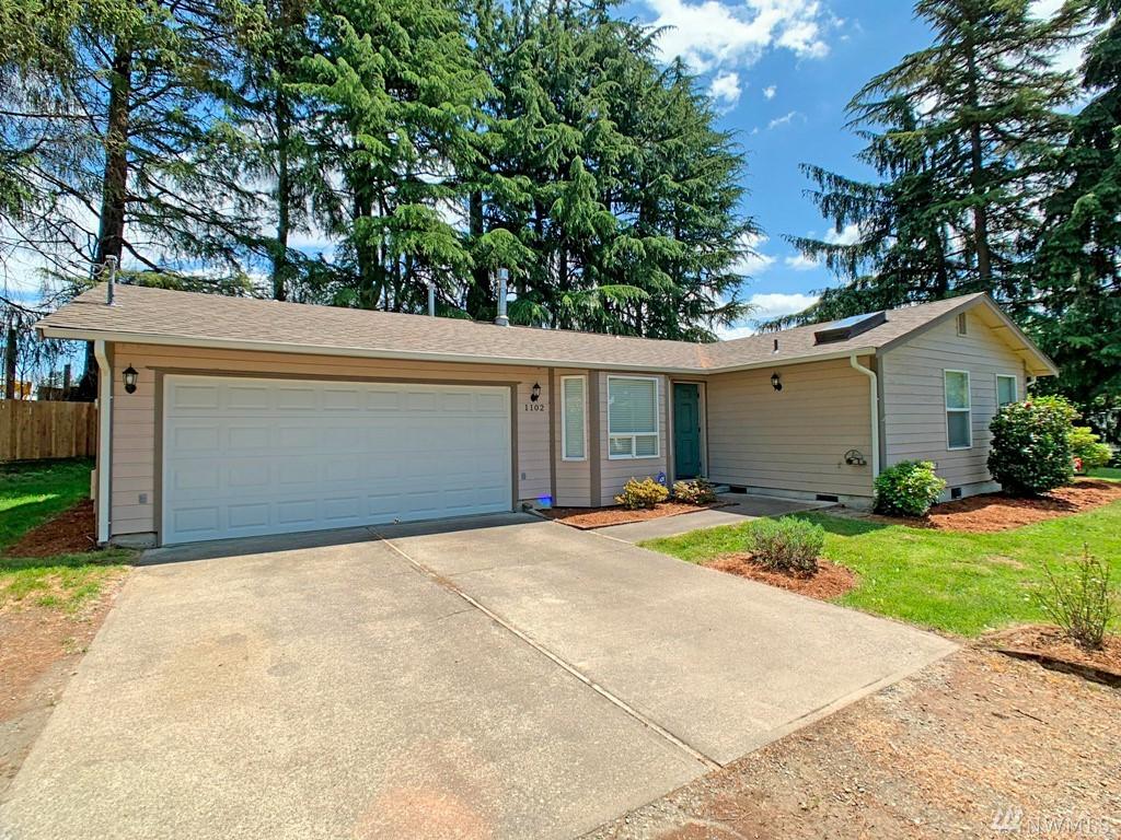1102 Fairview St - Photo 1