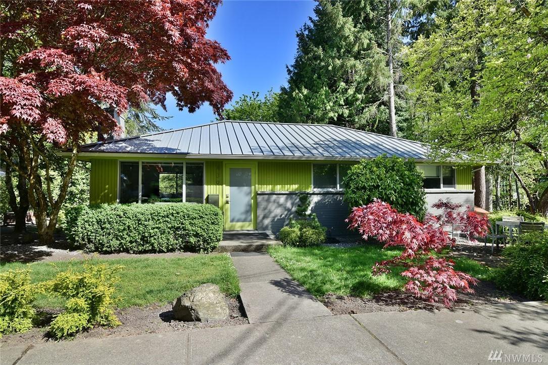 439 Brien Dr - Photo 1