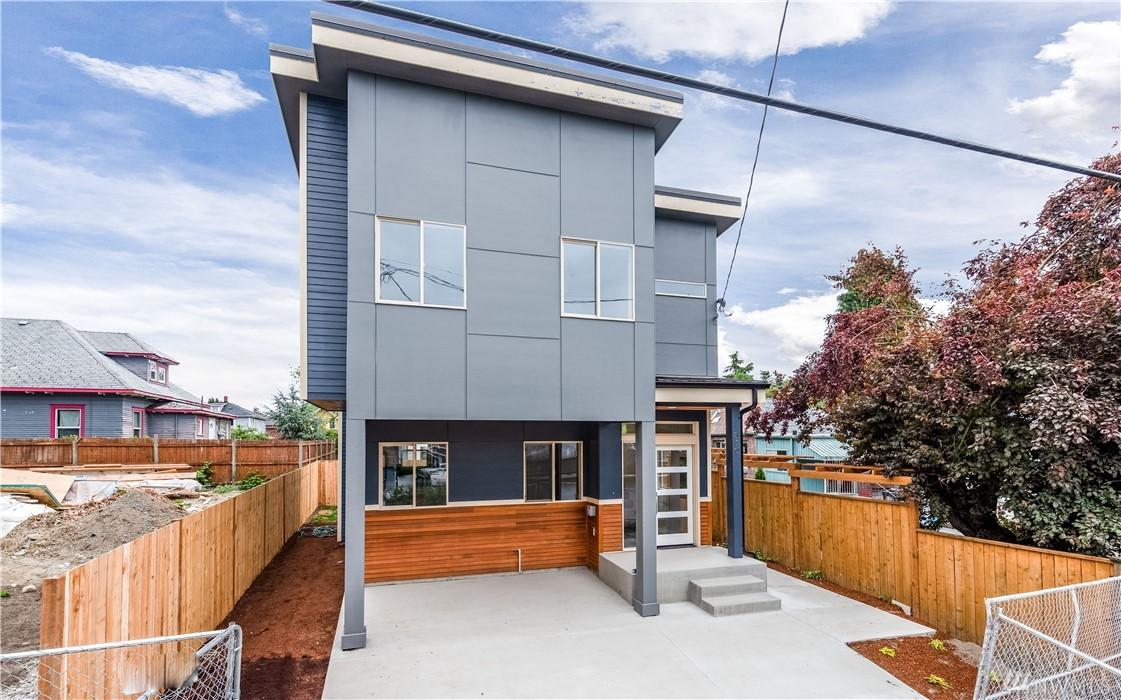 810 State St - Photo 1
