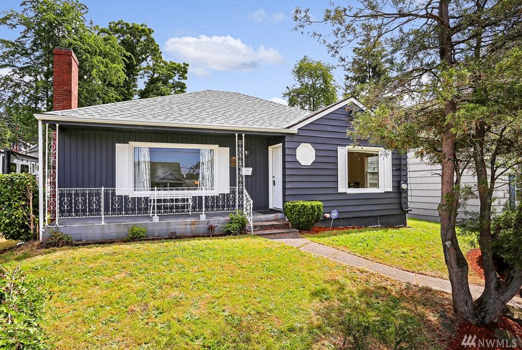 416 Jason Ave - Photo 1