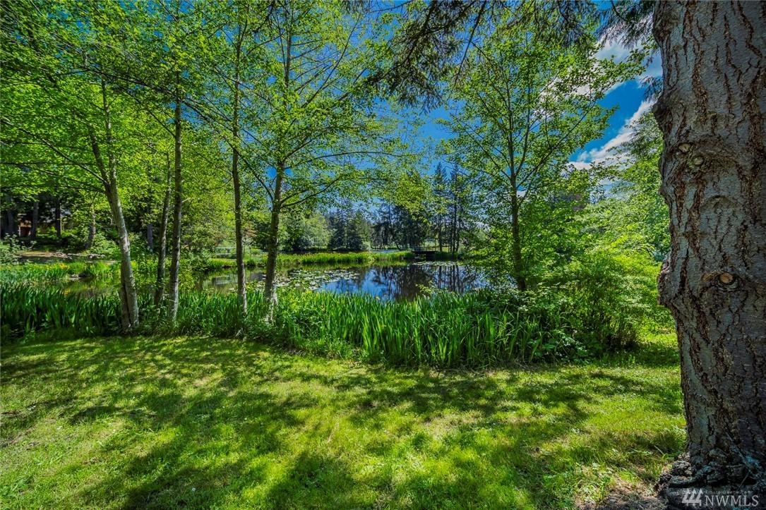 1499 Lake Dr - Photo 1
